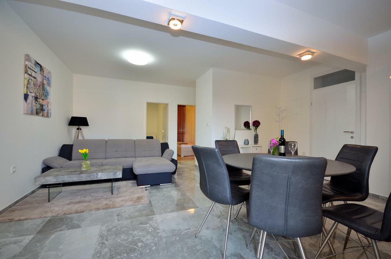 The Nikolic Suites - Villa Woegenstein Tribalj Buitenkant foto